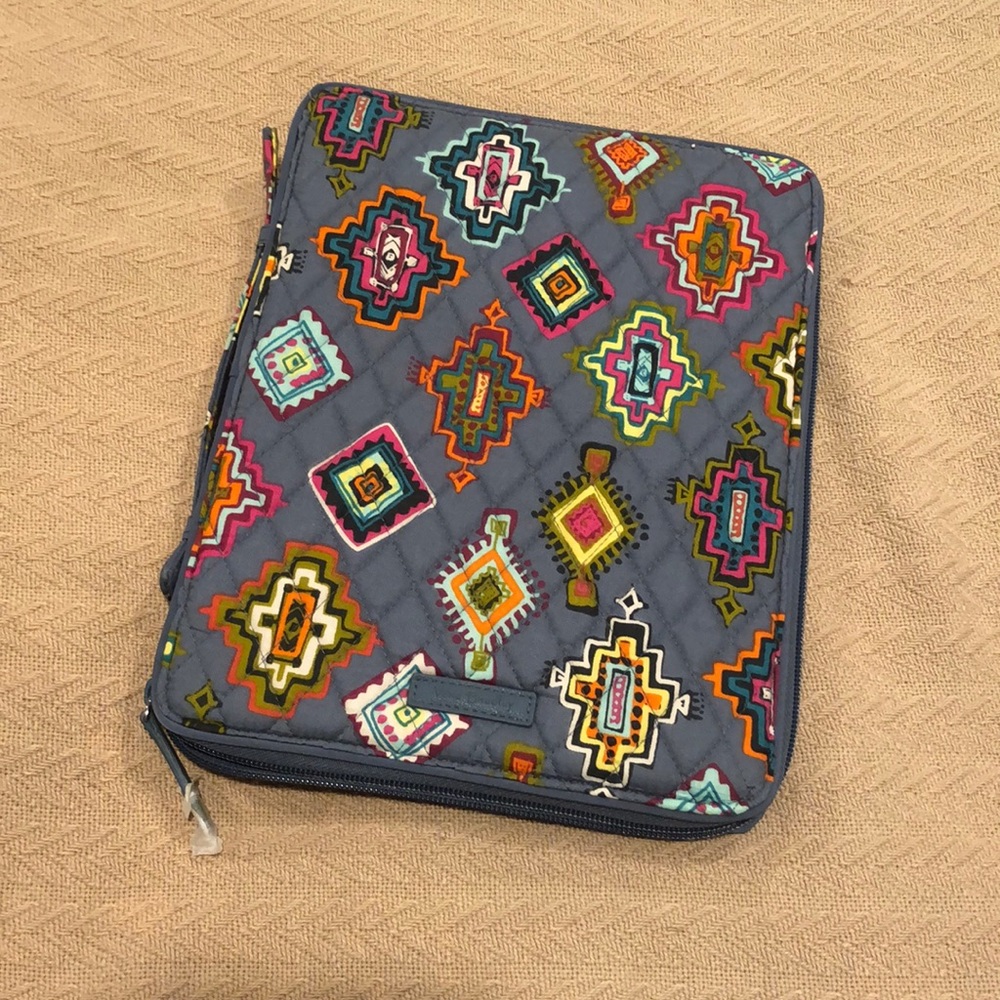 Vera Bradley tablet tamer